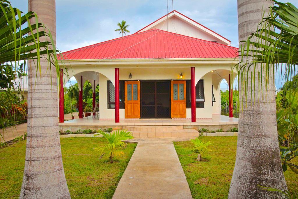 Tonga Holiday Villa 누쿠알로파 외부 사진
