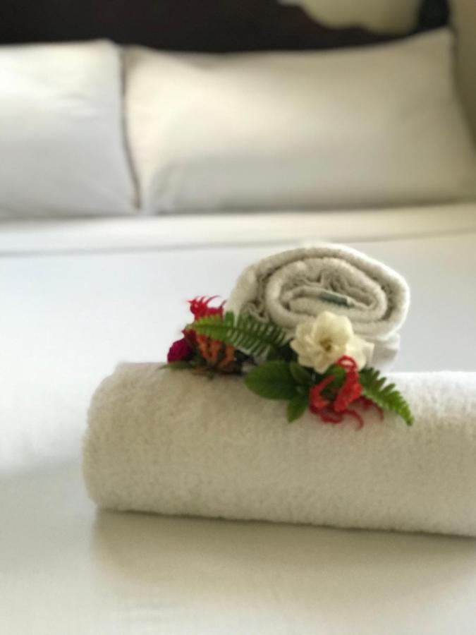 Tonga Holiday Villa 누쿠알로파 외부 사진