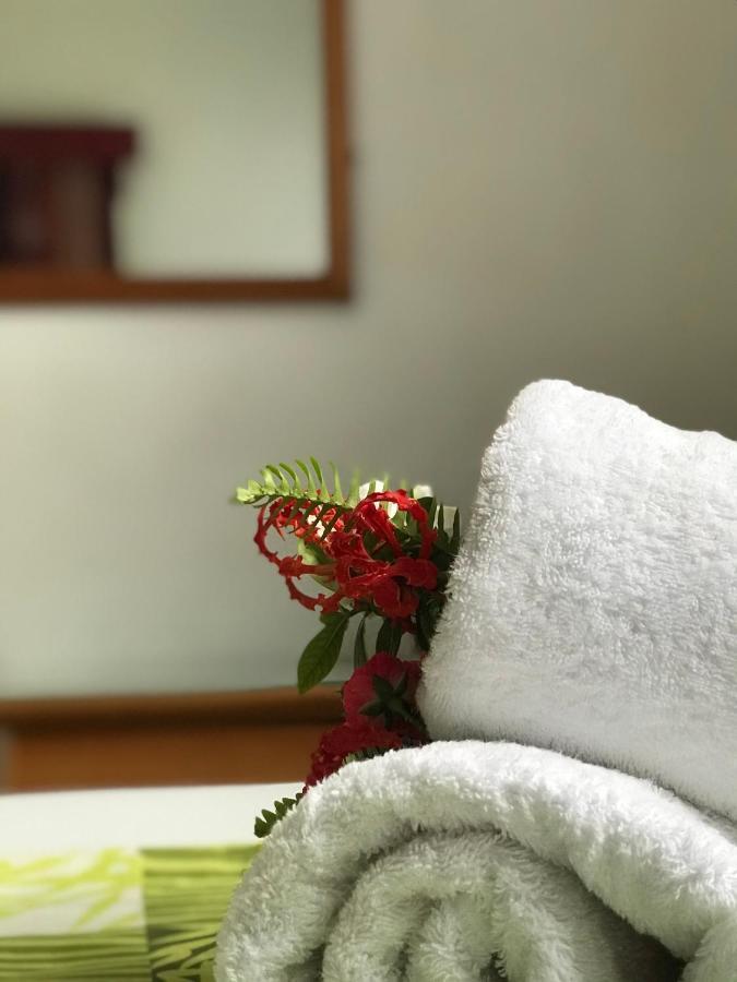 Tonga Holiday Villa 누쿠알로파 외부 사진