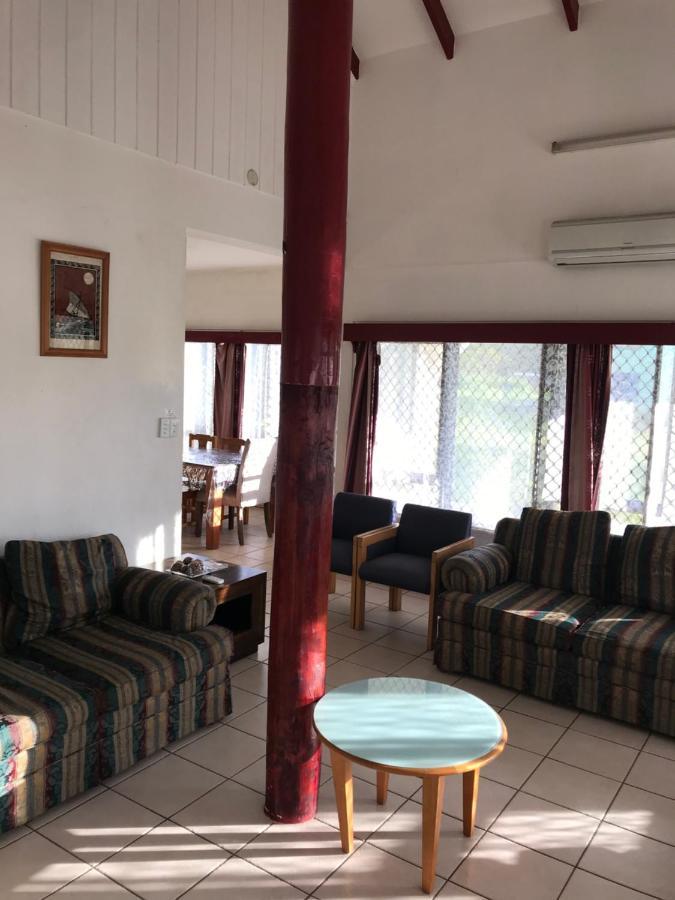 Tonga Holiday Villa 누쿠알로파 외부 사진